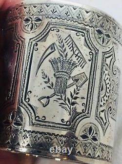 Antique American Sterling Silver Wide Ornate Hunting Theme Napkin Ring