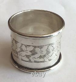 English Leafy sterling silver Napkin Ring Serviette Holder Chester 1910