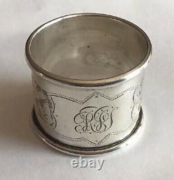 English Leafy sterling silver Napkin Ring Serviette Holder Chester 1910