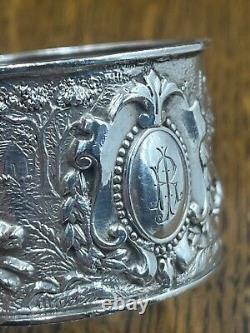 Fine quality sterling silver napkin ring fox hunting Chester 1895