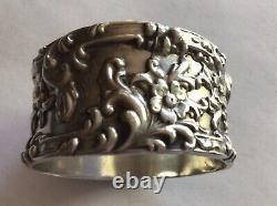 Superb Repousse sterling silver Napkin Ring Serviette Holder by Frank Whiting