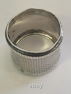 Wood & Hughes Basket-weave Sterling Silver Napkin Ring 1881 MONO W&H 34C