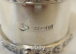 Anneaux de serviette vintage ovales en argent sterling avec motif de dragon de la compagnie ADIE BROS LTD