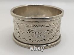 Antique Anglais Sterling Silver Napkin Ring Peggie 1923 Gravures, Décédé 1922