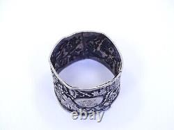 Antique Victorienne Wine Grapes Leaves Repousse Sterling Silver Nappkin Holder Ring
