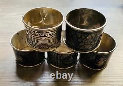 Attractive Antique Five Sterling silver Niello napkin rings, Thailand<br/> 	


 <br/>   Les cinq jolis anneaux de serviette en argent sterling niellé, Thaïlande