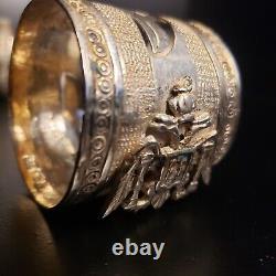 Ensemble de six anneaux de serviette en argent sterling fabriqués au Pérou, 162 grammes.