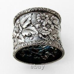 Tiffany Repousse Floral Nappkin Ring Argent Sterling